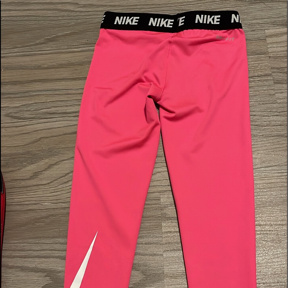 Nike dri- fit legging girls